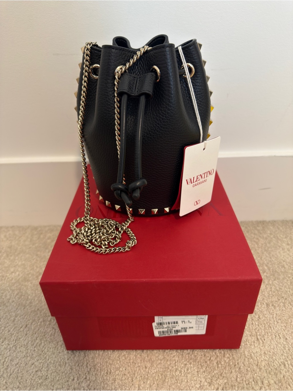 Valentino Garavani Rockstud Bucket Bag – Black – New